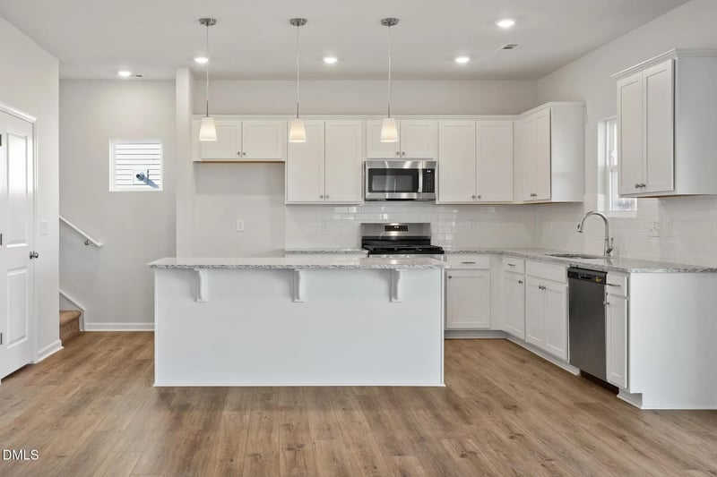 65 Plantation Dr, Youngsville, NC 27596