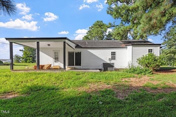 65 Prospect Church Rd, Erwin, NC 28339