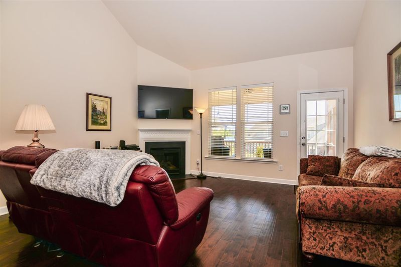 65 Radcliff Cir, Clayton, NC 27527