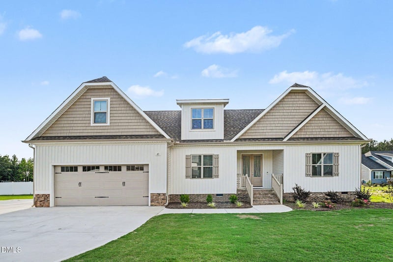 65 Sanders Farm Dr, Smithfield, NC 27577