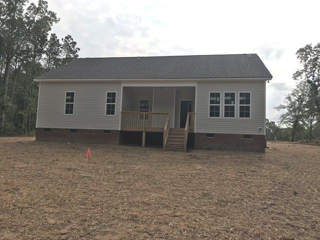 65 Scooter Cir, Four Oaks, NC 27524