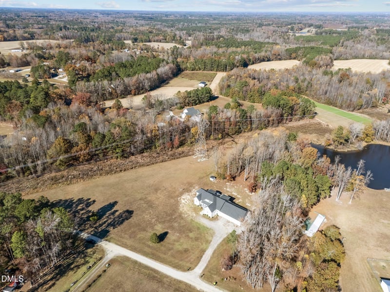 65 Soggy Bottom Trl, Zebulon, NC 27597