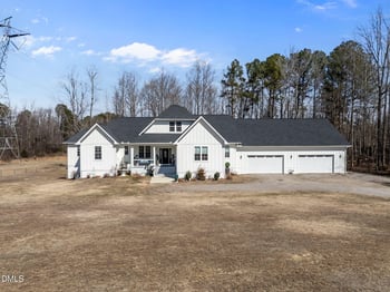 65 Soggy Bottom Trl, Zebulon, NC 27597