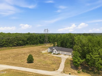 65 Soggy Bottom Trl, Zebulon, NC 27597