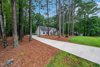 65 Summit Ridge Ct, Youngsville, NC 27596