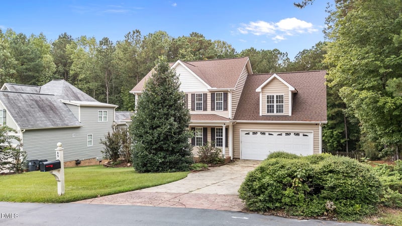 65 Sundew Ct, Clayton, NC 27527