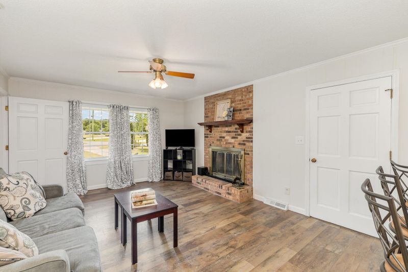 65 White Oak Dr, Smithfield, NC 27577