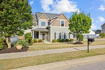 650 Monterey Pine Dr, Fuquay Varina, NC 27526