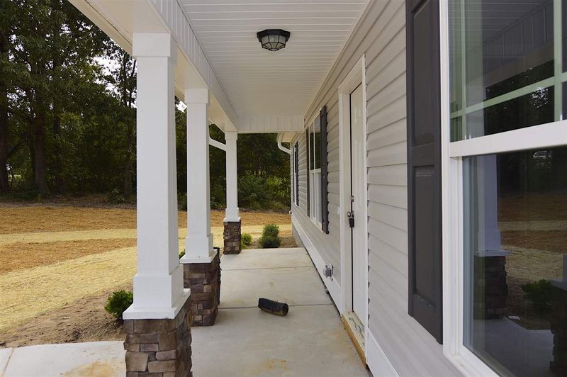 650 Roberts Rd, Willow Springs, NC 27592