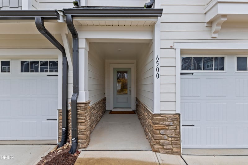 6500 Amber Springs Dr, Durham, NC 27713