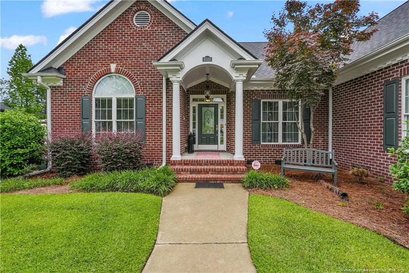 6500 Oakley Dr, Fayetteville, NC 28311