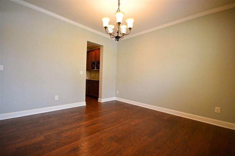 6500 Sunset Manor Dr, Wake Forest, NC 27587