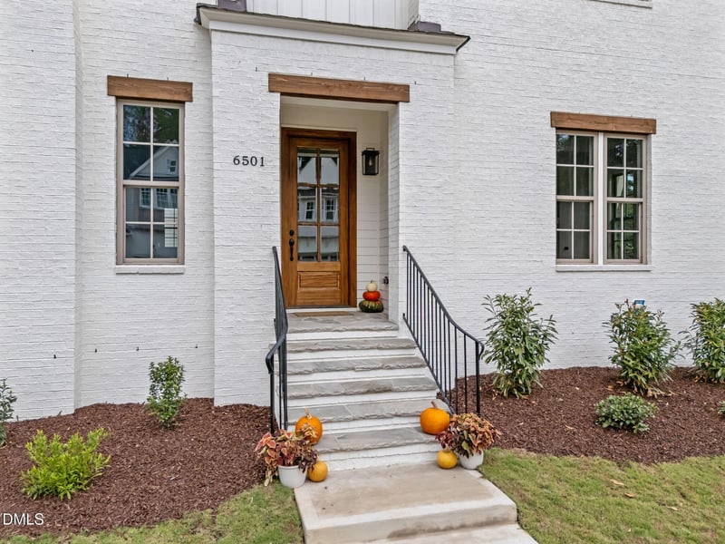 6501 Burnette Flower Way, Raleigh, NC 27612