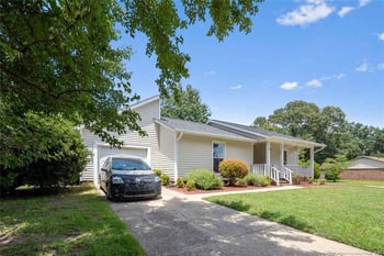 6502 Somerset Ct, Fayetteville, NC 28314
