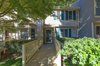 6502 Thetford Ct, Raleigh, NC 27615