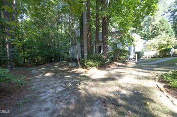 6502 Thetford Ct, Raleigh, NC 27615