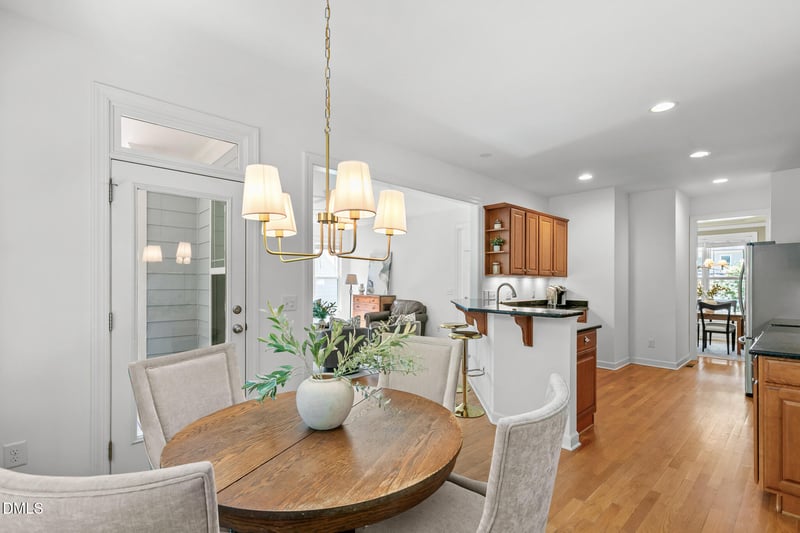6503 Grassy Knoll Ln, Raleigh, NC 27616