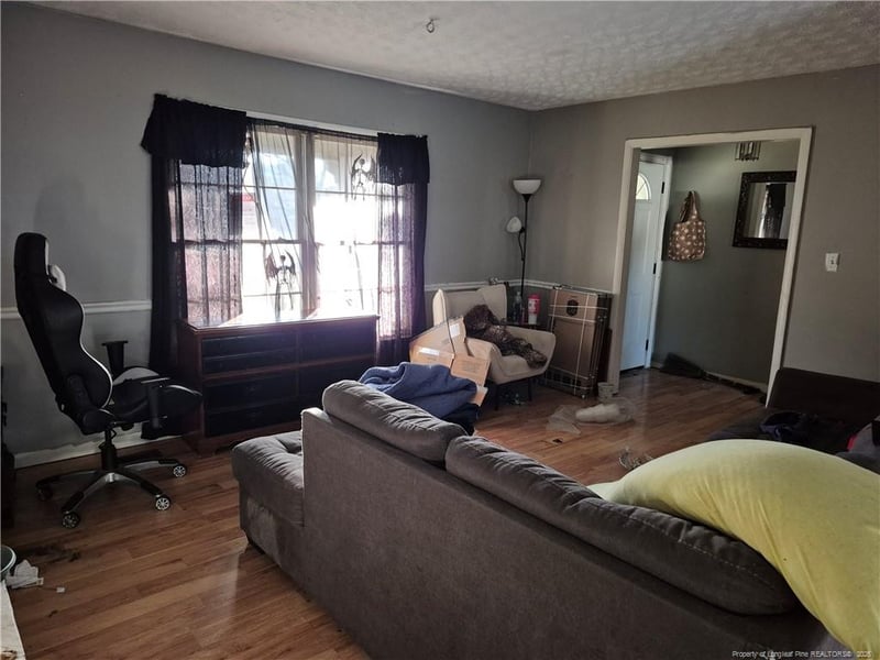 6504 Bailey Lake Rd, Fayetteville, NC 28304