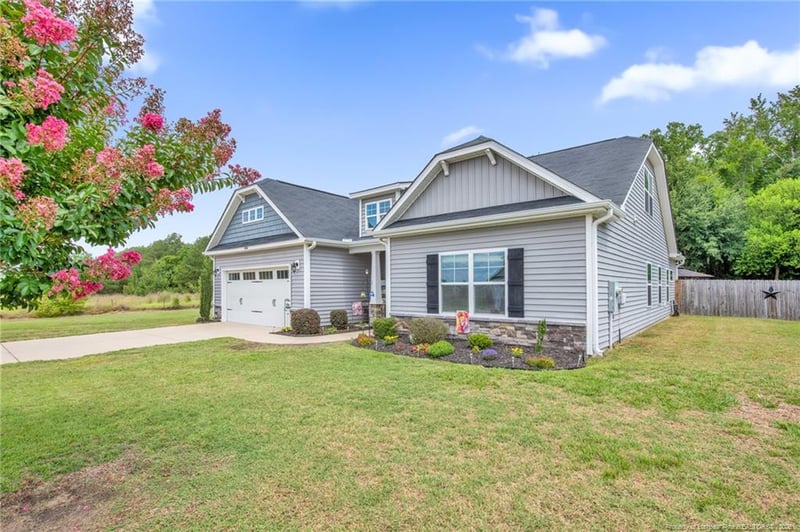6504 Bretton Woods Dr, Hope Mills, NC 28348