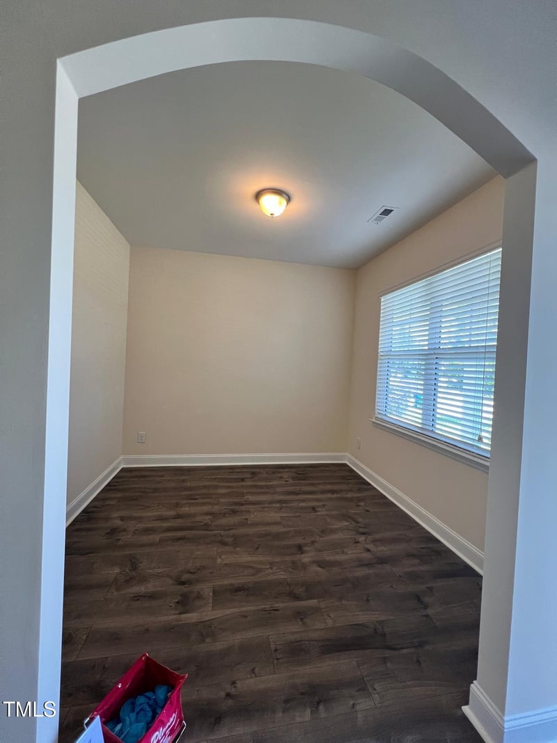 6504 Bunker Hill Dr, Raleigh, NC 27610