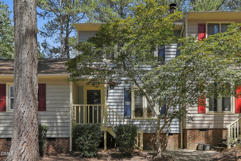 6504 Hearthstone Dr, Raleigh, NC 27615