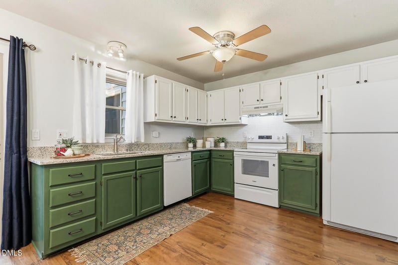 6504 Hearthstone Dr, Raleigh, NC 27615