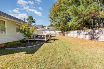 6507 Glen Forrest Dr, Chapel Hill, NC 27517