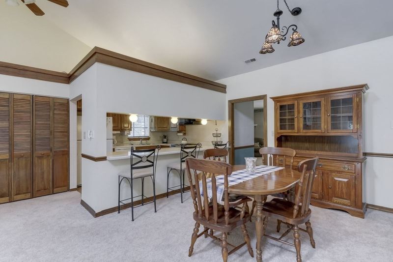 6508 Hammersmith Dr, Raleigh, NC 27613