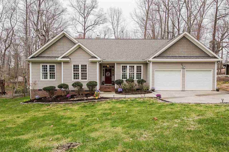 6508 W Lake Anne Dr, Raleigh, NC 27612