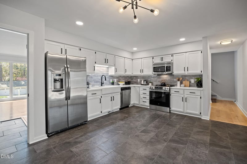 6508 Rainbow Ct, Raleigh, NC 27612
