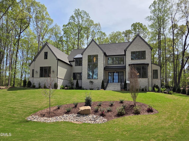 6508 Sanctuary Falls Dr, Raleigh, NC 27614