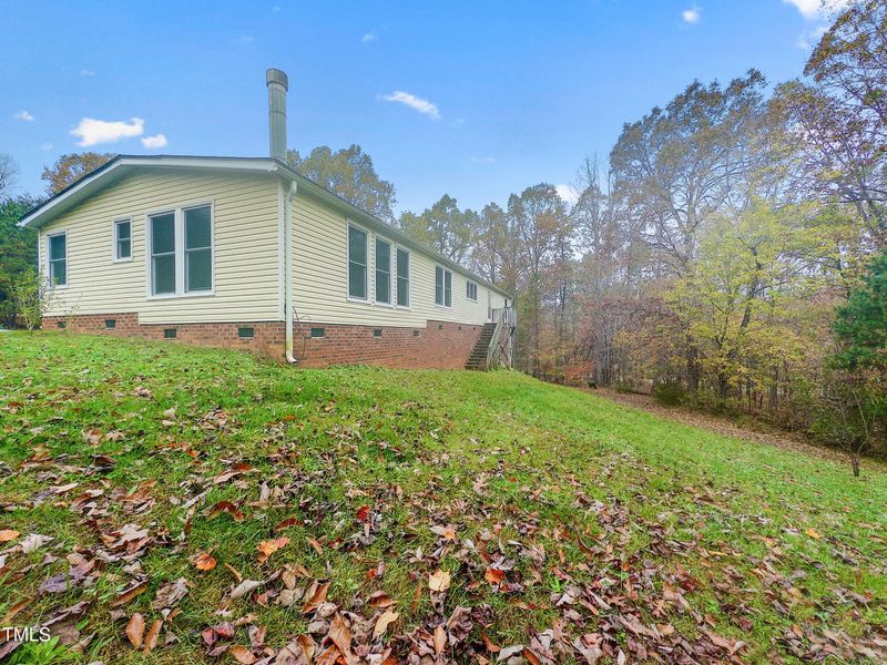 6508 Treetop Ct, Snow Camp, NC 27349