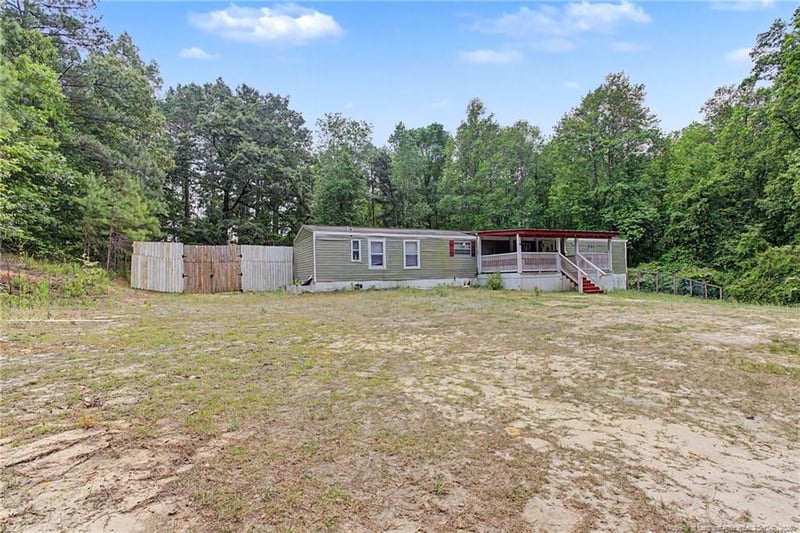 6509 Causeway St, Hope Mills, NC 28348