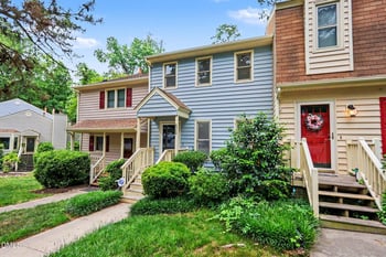6509 English Oaks Dr, Raleigh, NC 27615