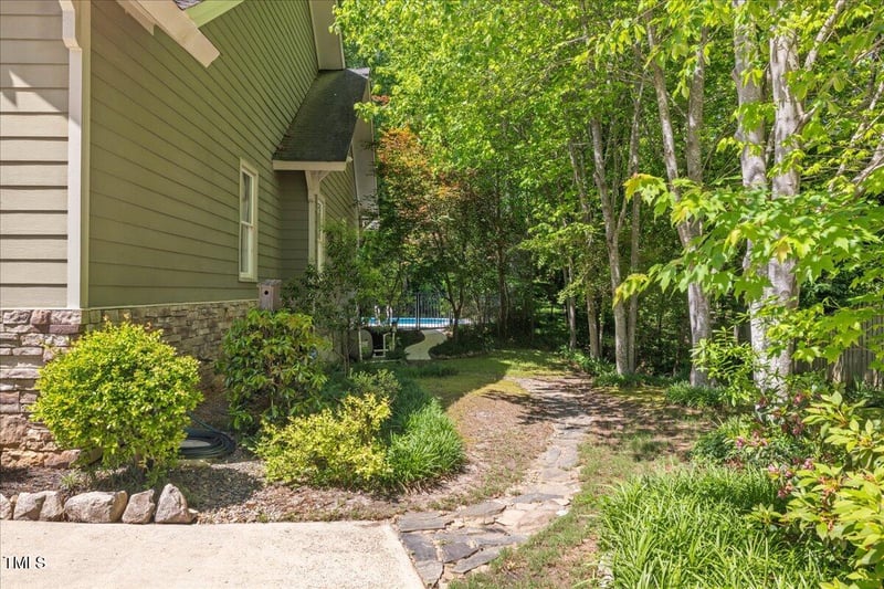 6509 Mountain Brook Ln, Raleigh, NC 27615