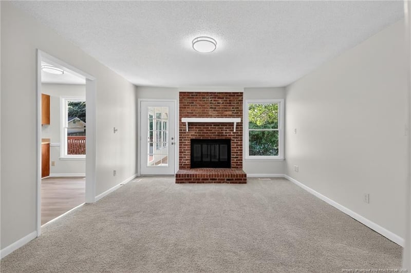 6509 Sudbury Dr, Fayetteville, NC 28304