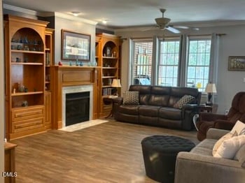 6509 Wavcott Dr, Fuquay Varina, NC 27526