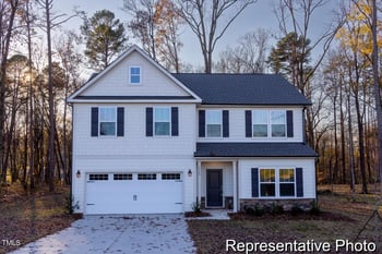 651 Bent Willow Dr #129, Clayton, NC 27527