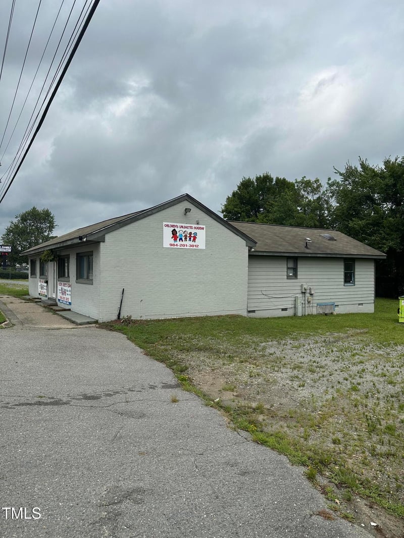 651 Brightleaf Blvd, Smithfield, NC 27577