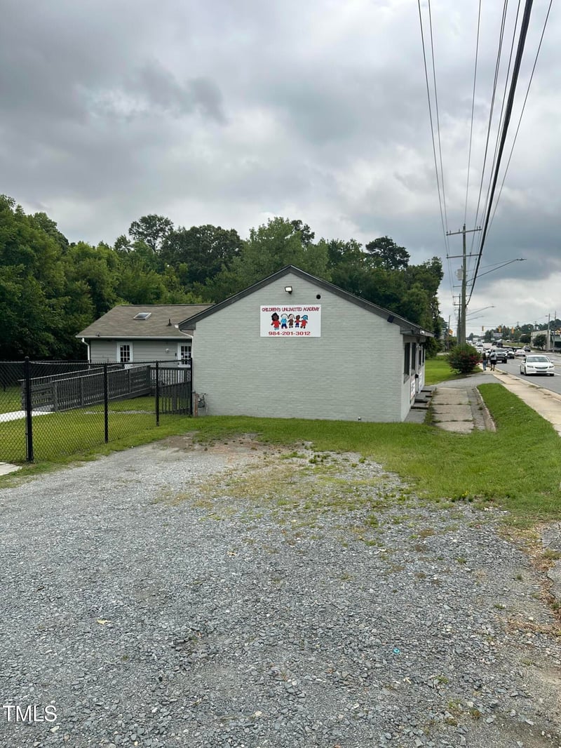 651 Brightleaf Blvd, Smithfield, NC 27577