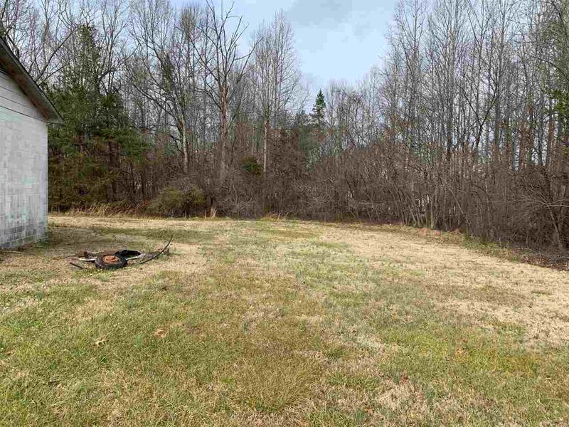 651 Gibson Rd, Mebane, NC 27302