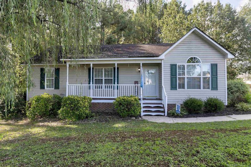 651 Slate Top Rd, Clayton, NC 27520