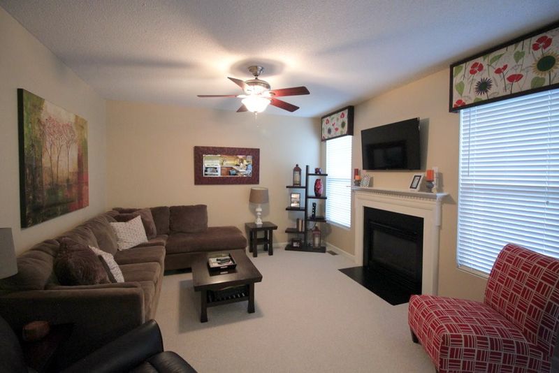 6510 Draebury Ln, Durham, NC 27713