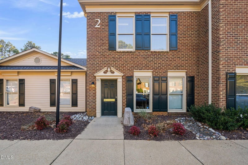 6512 Six Forks Rd #201b, Raleigh, NC 27615