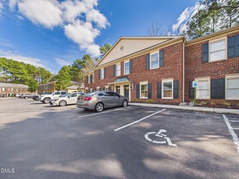 6512 Six Forks Rd, Raleigh, NC 27615