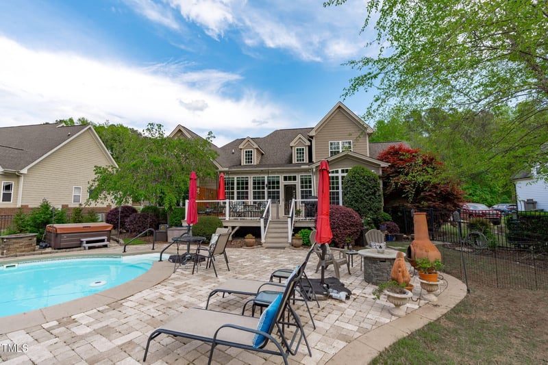 6512 Southern Times Dr, Raleigh, NC 27603