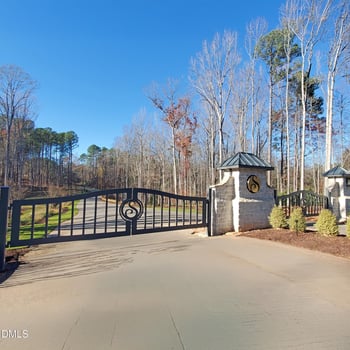 6516 Sanctuary Falls Dr, Raleigh, NC 27614