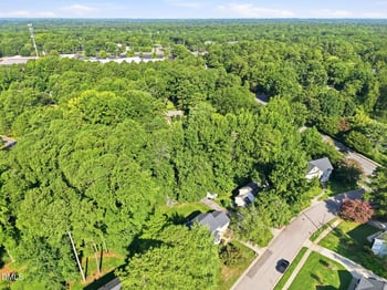6517 Dresden Ln, Raleigh, NC 27612