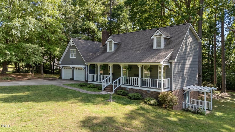 6517 Hidden Pond Rd, Wendell, NC 27591