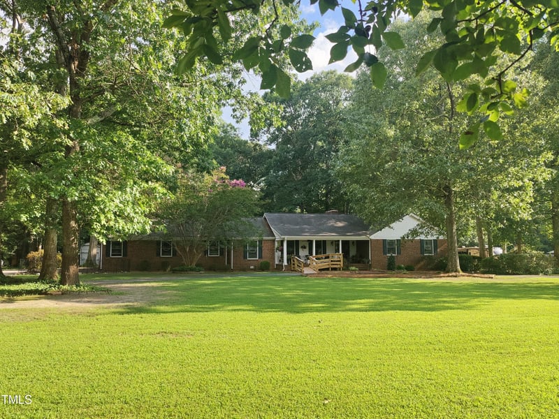 6517 Whitted Rd, Fuquay Varina, NC 27526
